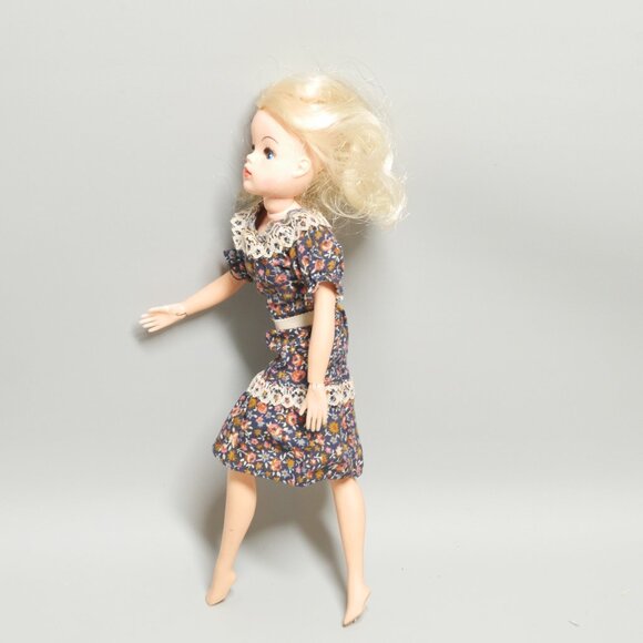 Sindy Doll Marx 033055X 1970s Original Dress Toy - Picture 12 of 12